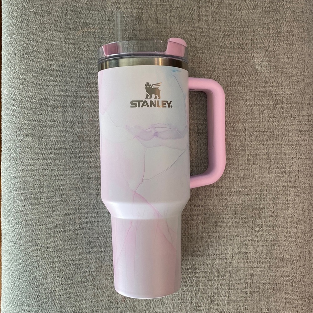 Stanley 40oz Stainless Steel h2.0 Flow State Quencher tumbler watercolor tulle